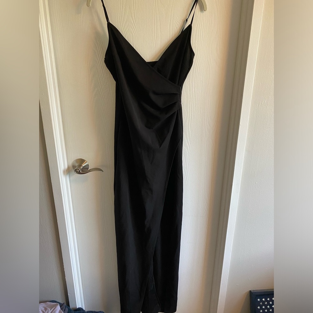 NWT Emerald Sundae Black Gown, Size Large